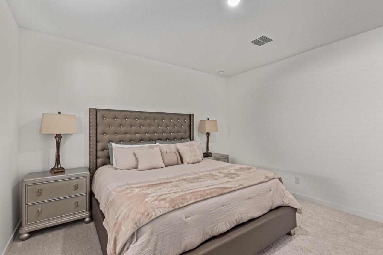 At Your Service - Modern Amenities, Urban Location, Sophisticated Style فينيكس المظهر الخارجي الصورة
