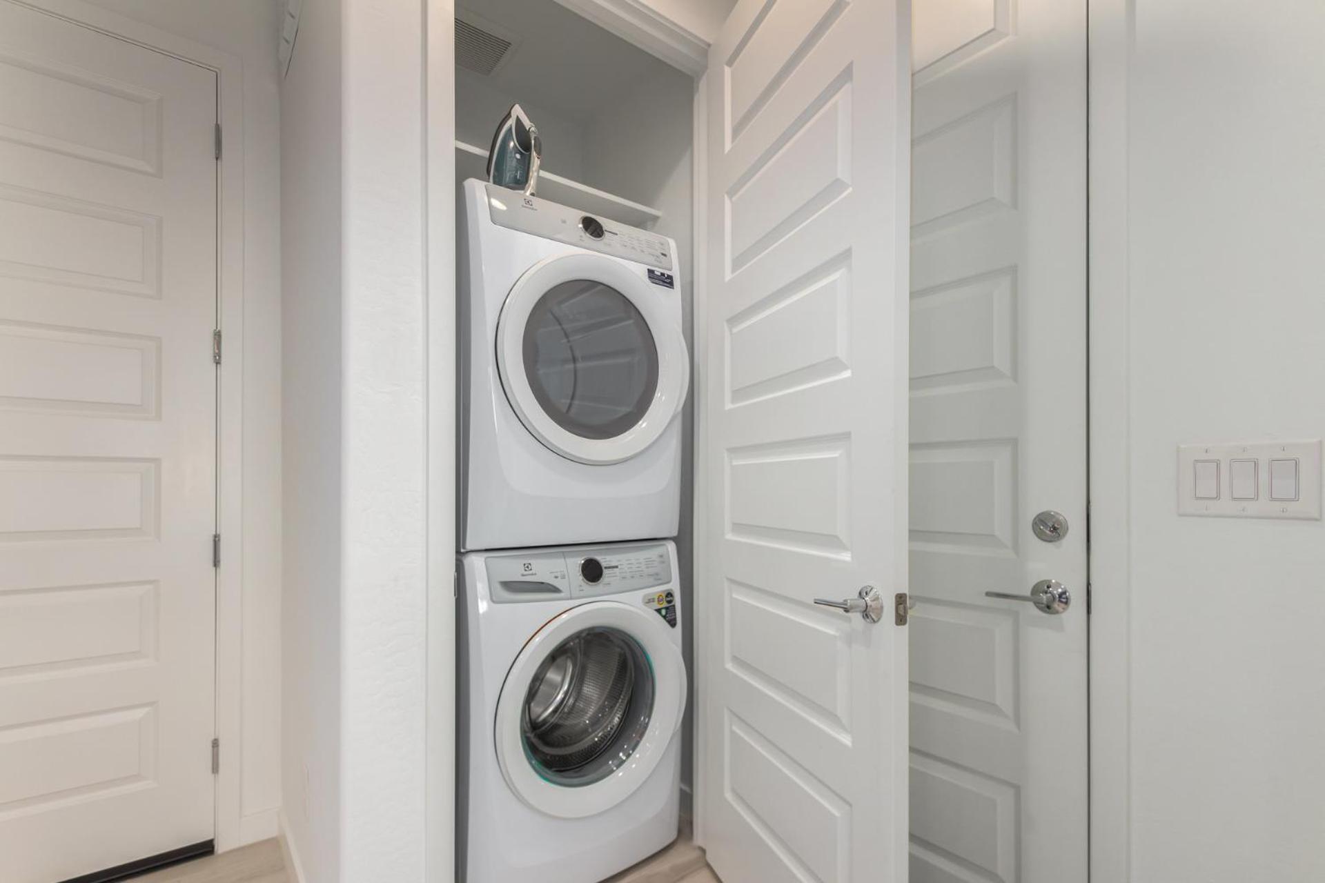 At Your Service - Modern Amenities, Urban Location, Sophisticated Style فينيكس المظهر الخارجي الصورة